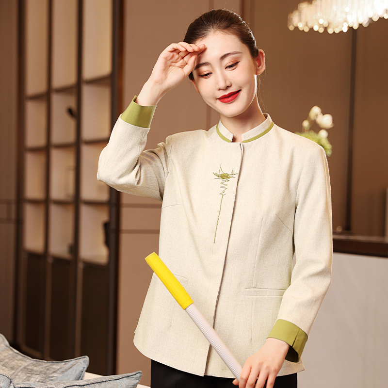 HT032-878女秋冬保洁服