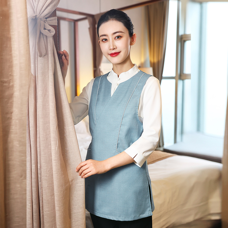 HT032-1191女秋冬保洁服