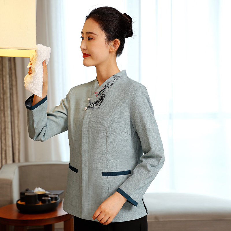 HT032-1261-14女秋冬保洁服