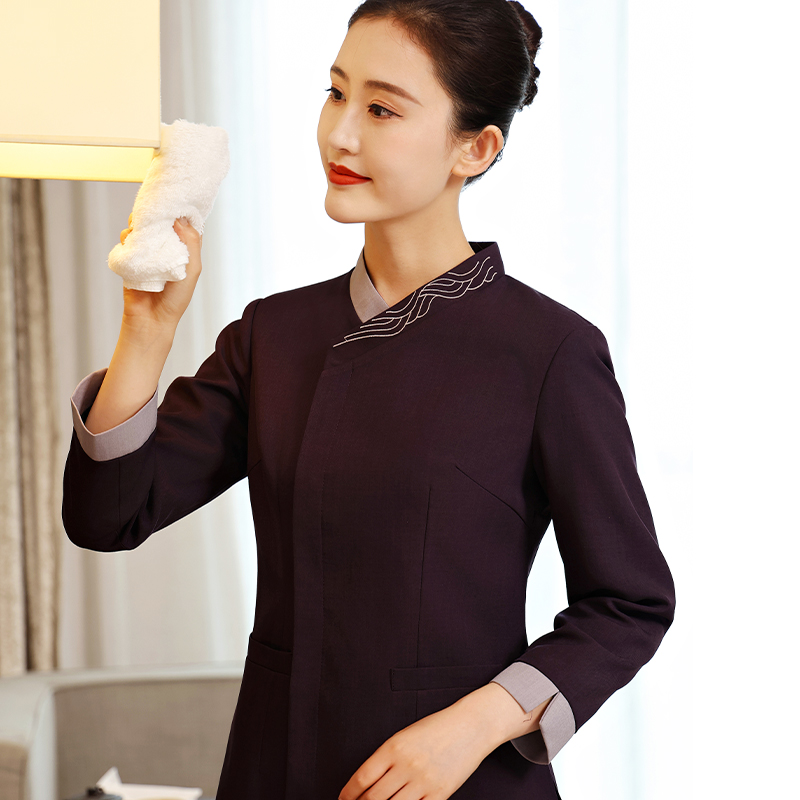 HT032-1324女秋冬保洁服