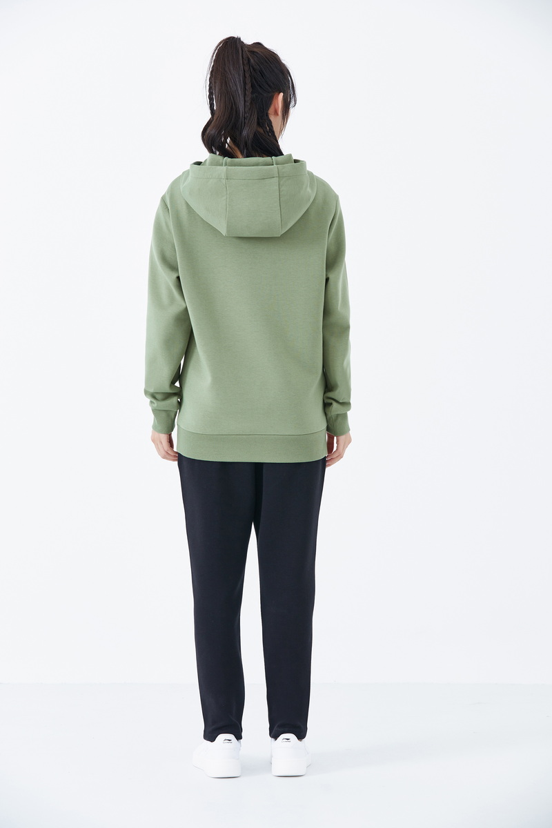 8V1A2055
